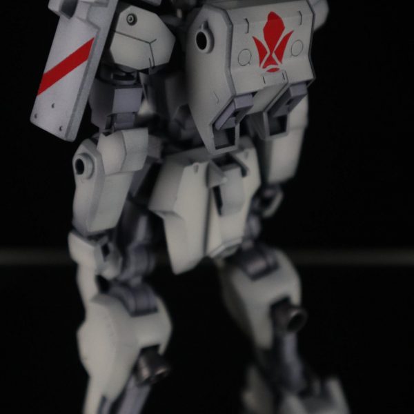 王様の椅子　獅電 オルガ機