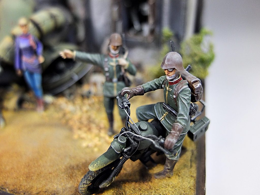 ブレーキホースとクラッチケーブルを追加しました