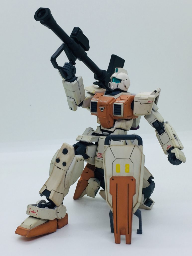 どんなポーズをさせてもどれもカッコよく決まります…！