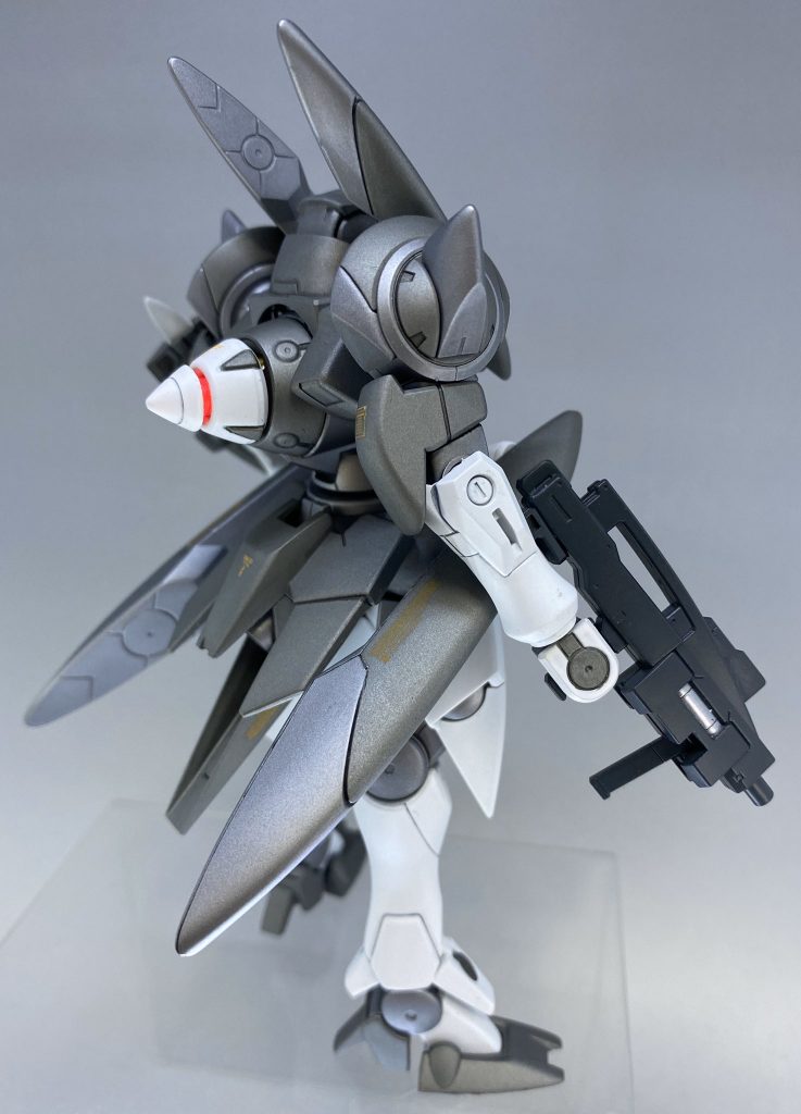 地味ですがGNドライヴを電飾。