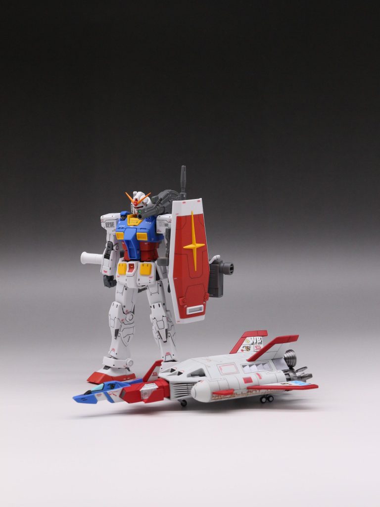 以前製作したコアブースターとのツーショット