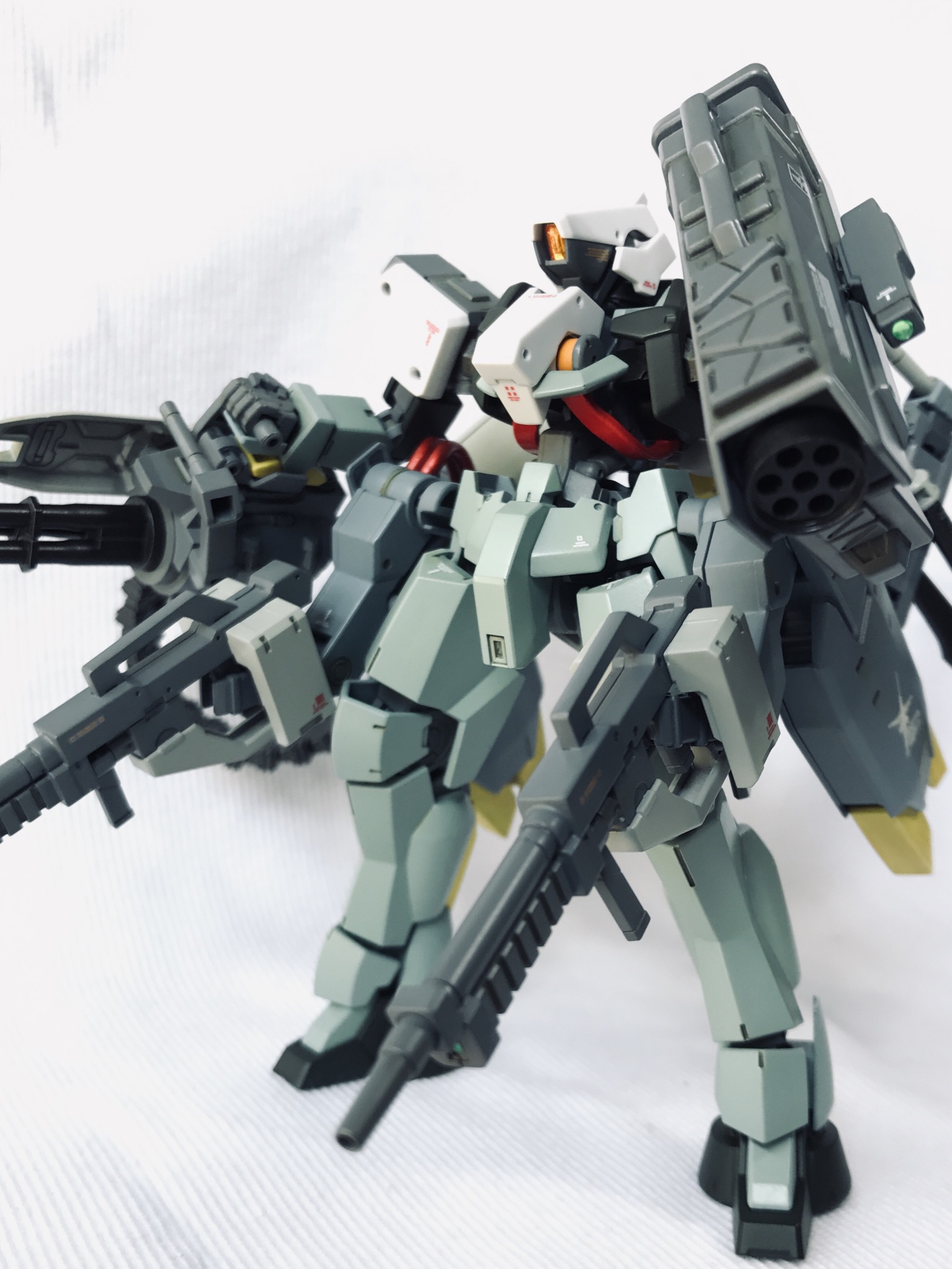 グレイズ改 フル装備ver Tkcyさんのガンプラ作品 Gunsta ガンスタ