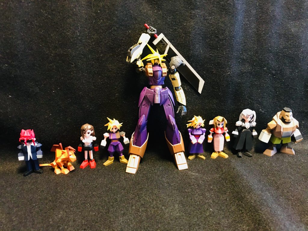 セブンイレブン1番くじのフィギュアと並べて…^_^こういう面白ガンプラ作るのは楽しいですね^_^次はセフィロスがバレットあたりを作りたいと思います