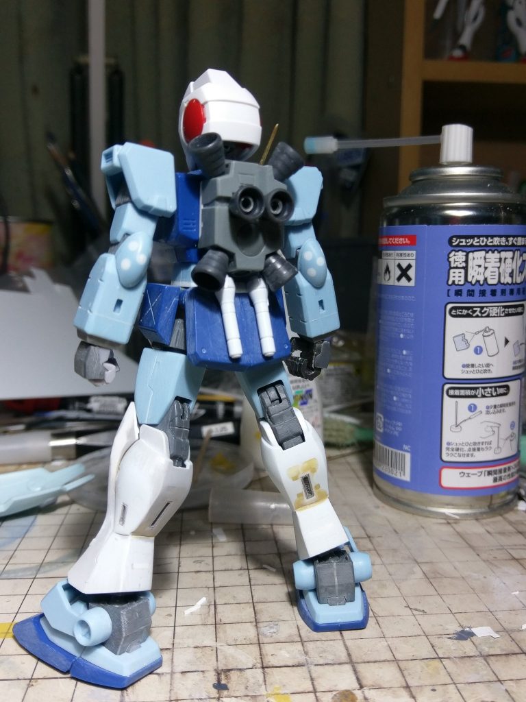 ランドセルは宇宙用とし、中央のスラスターとビーム・サーベルは破損防止のためにネオジム磁石で接続しています