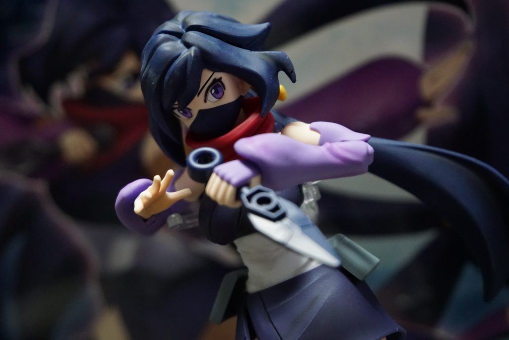 マスクを付けた凛々しい姿もいいですね。
本編は序盤ずっとマスクをしてましたから、素顔が出で笑ったときの破壊力がヤバかったです…。