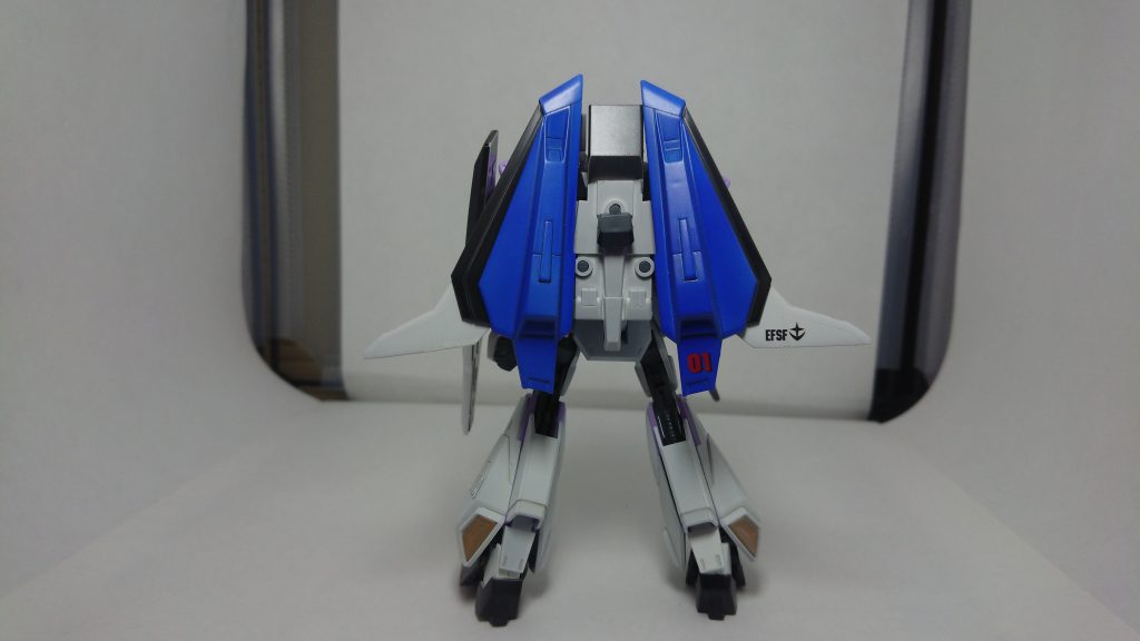 バックパックはGディフェンサーをイメージ