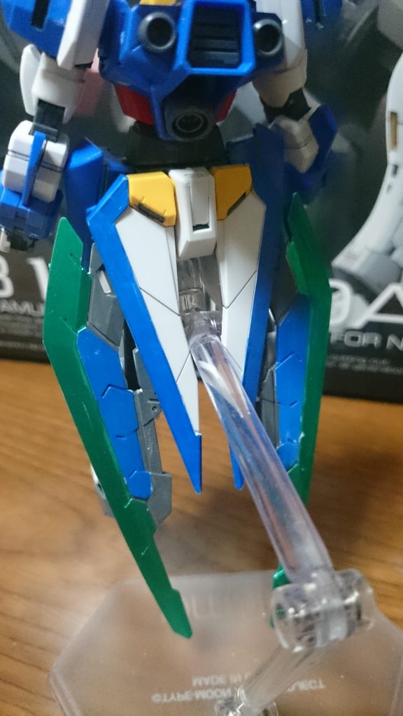 こちらリアアーマーや……