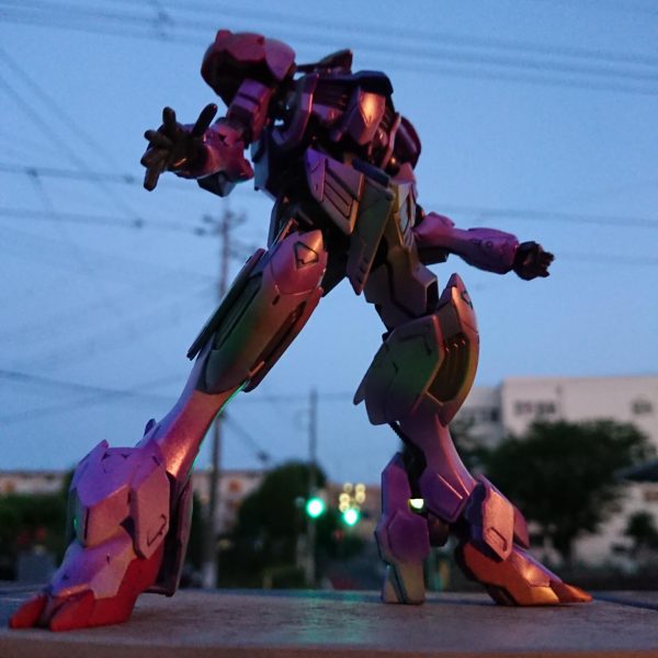 タマムシバルバトス