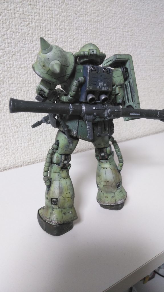 RG ザクⅡ–4枚目/制作者：ネコジン