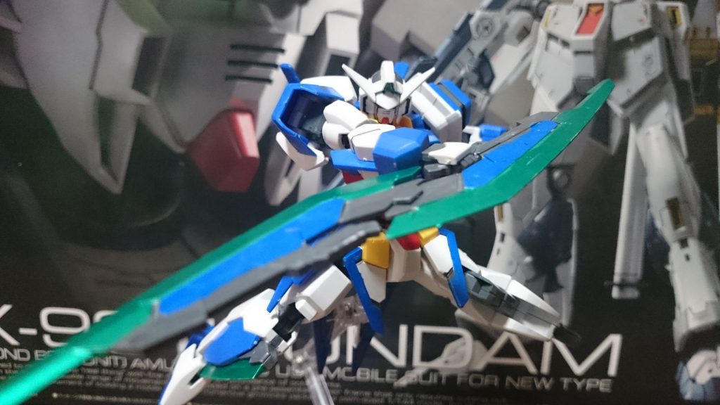 連結させる事でレイザーブーメランとなるっス!取り回し悪そう