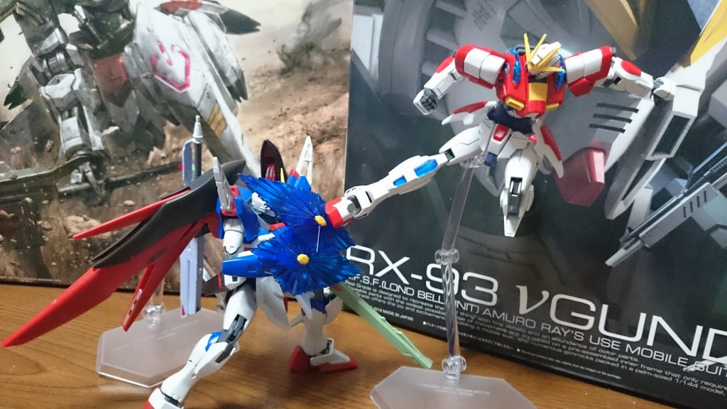 「次元覇王流!旋風竜巻蹴りぃ!」
「き、さまぁァ!!」