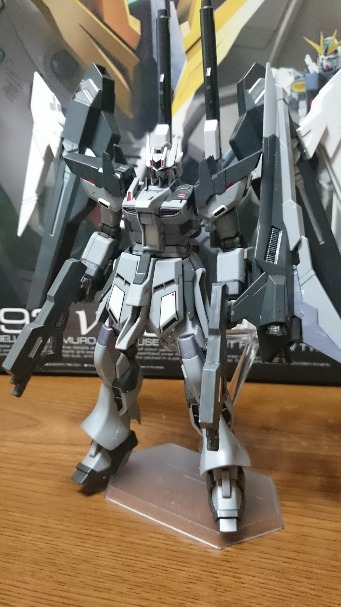 HGBF 1/144 Hi-νガンダム インフラックス - ロボット