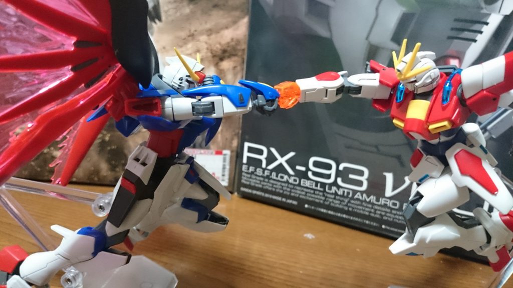 「まだだぜ!次元覇王流!」
「こいつで!」
「疾風突きぃ!!」
「吹き飛べぇぇぇ!!」