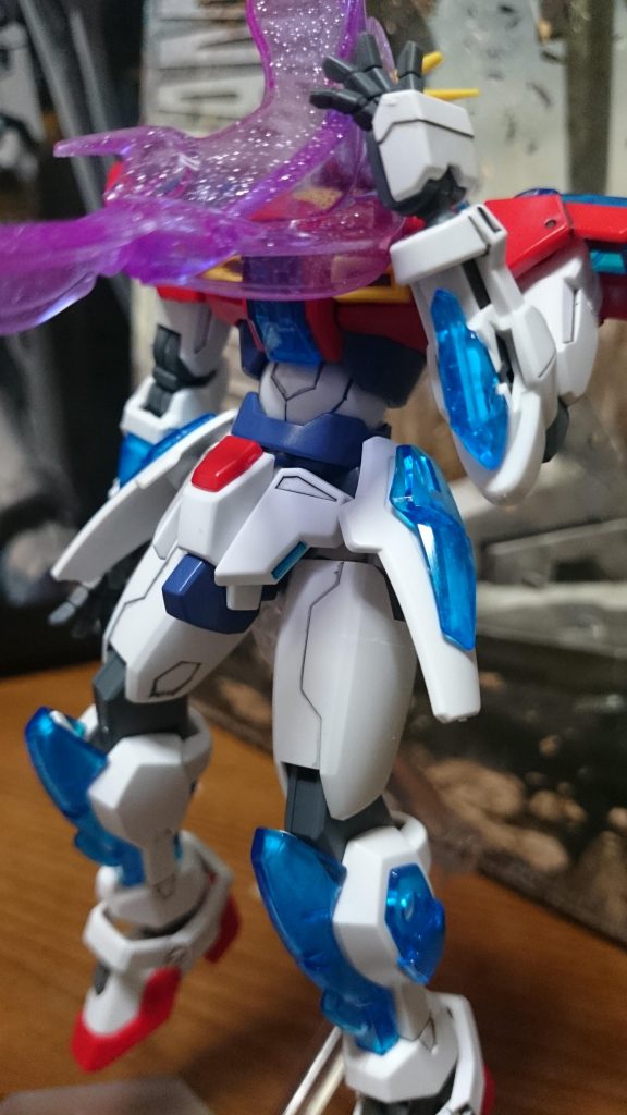 「ひっ、卑怯よ!」
「だがこれはガンプラバトル…」
「何でもアリのバーリトゥード!」
「そういう意味では強かな戦術といえる…」
「お好みですか?」
「…まったく気に入らん!!」
「う、っ…」
「卑怯な技は嫌いか?ならオマエもやってみろよ。そうすりゃ強くなれる!」
「今よりもっと!もっと強く!!」
「うぁぁぁぁぁ!!」
「セカイ!」
「セカイくん!」
「セカイ!」
「セカイくん…!アシムレイトを止めるんだ!」
「止める訳がない…!ファイターに戦う意志があり、その意志にガンプラが応える限り…!」
「逆もまた真なり!」
「そうだ!ガンプラが動く限り!ファイターは戦いを止めん!」