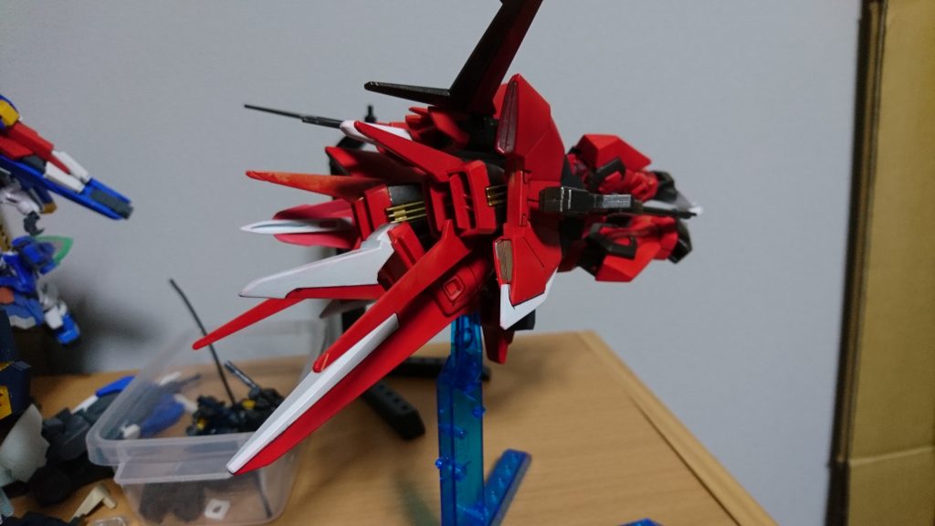 エール着けたお陰でリアの情報量がマシマシ
個人的にはエール冷却フィン?のガンメタ+ゴールドの組み合わせがお気に入り