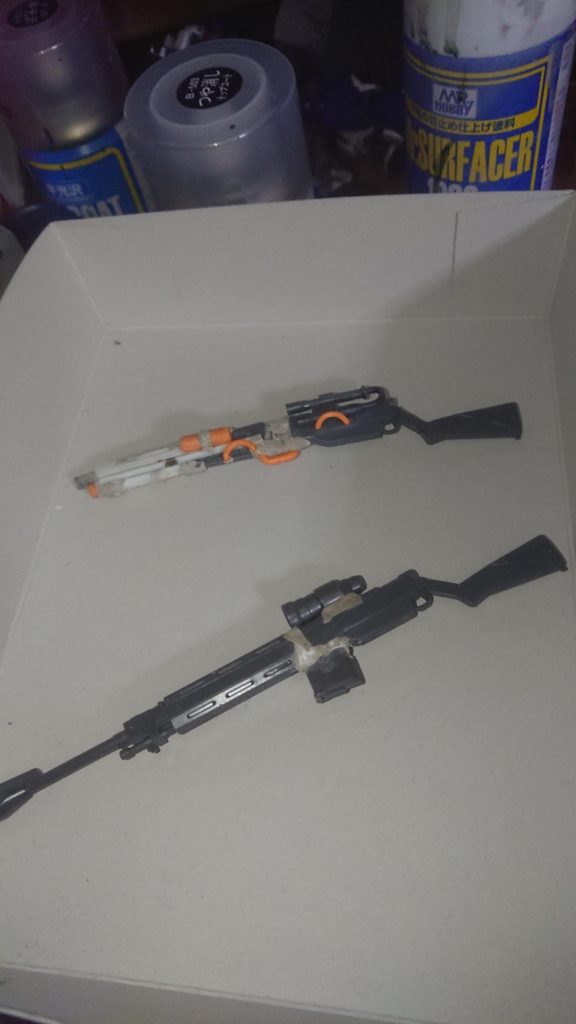 スナイパーライフルは二通り作りどちらにしようか悩みましたが……
長距離遠距離型にもしたかったので後者にしました。
前者もその内使うかもしれませんが……
何時使うかはまだ未定ですw