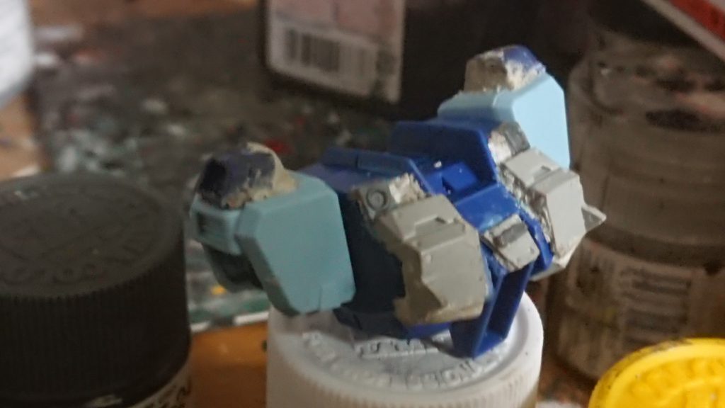 ここまで装甲を盛るのは楽しかったですね
殆どEZ-SRのジャンクパーツですがw