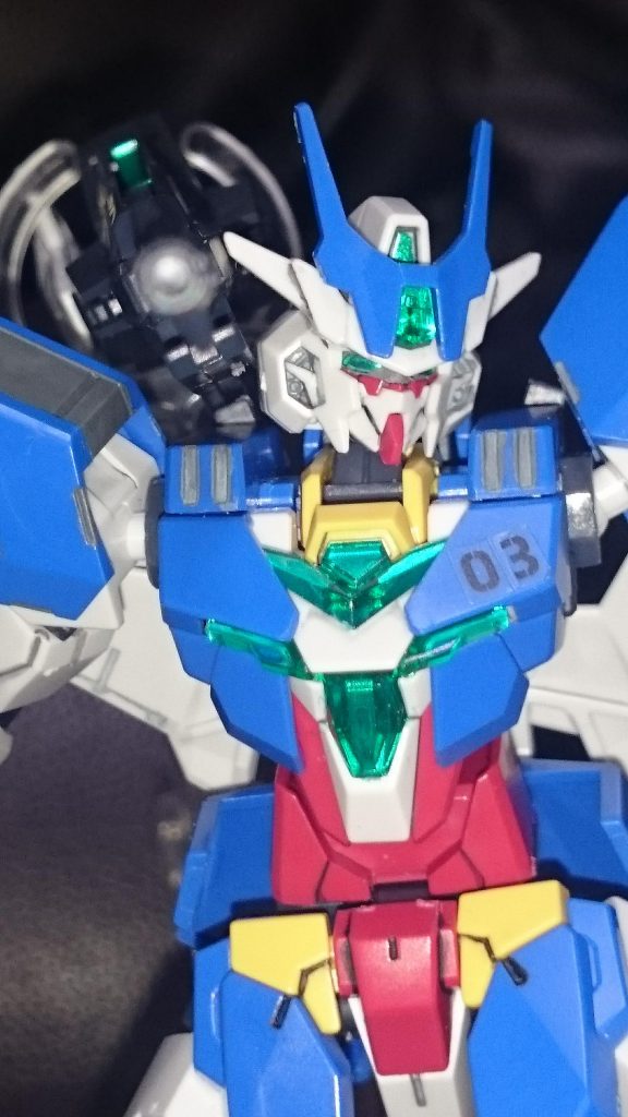 「おおおお!!」
ヒロトはウラヌスアーマーからビームシュートライフルU7を射出！