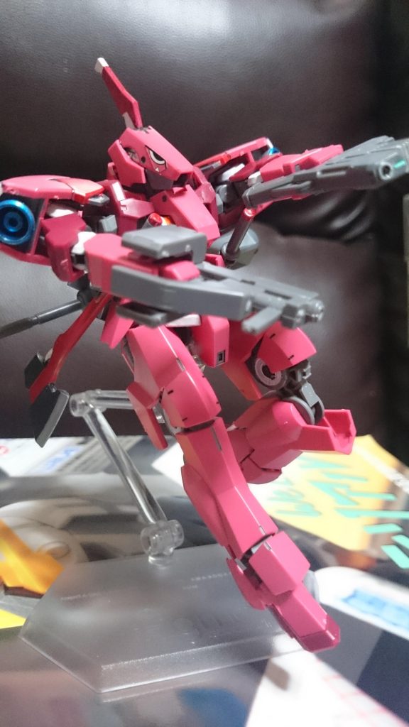 先ずはグレイズベースの二代目から
コンセプトは「中距離から弾丸をばらまいてから ……