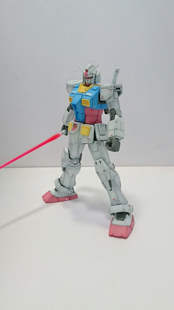 デカールは手持ちの物を適当に貼りました。