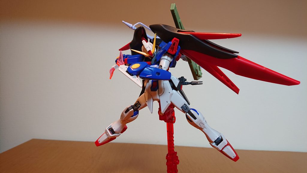 HG デスティニーガンダム–2枚目/制作者：刺身オレンジ