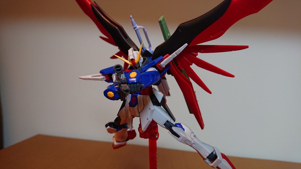 HG デスティニーガンダム–3枚目/制作者：刺身オレンジ