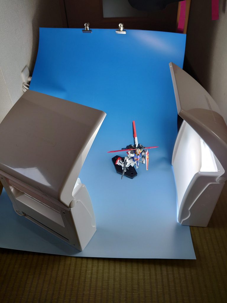 照明を導入しました。誕生日プレゼントで家族からもらいました。( ≧∀≦)ノ