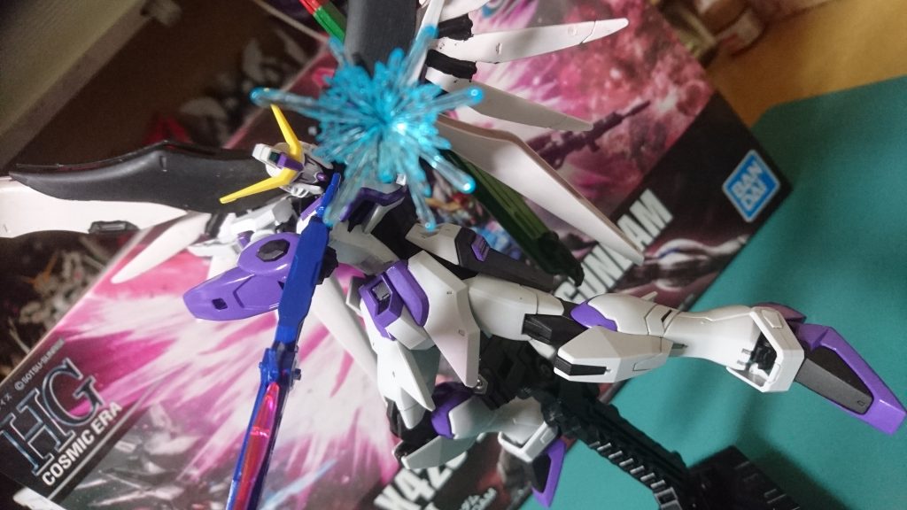 パルマで迎撃!!みたいな感じで。旧HGでは付属しなかったので嬉しいオプションパーツです。