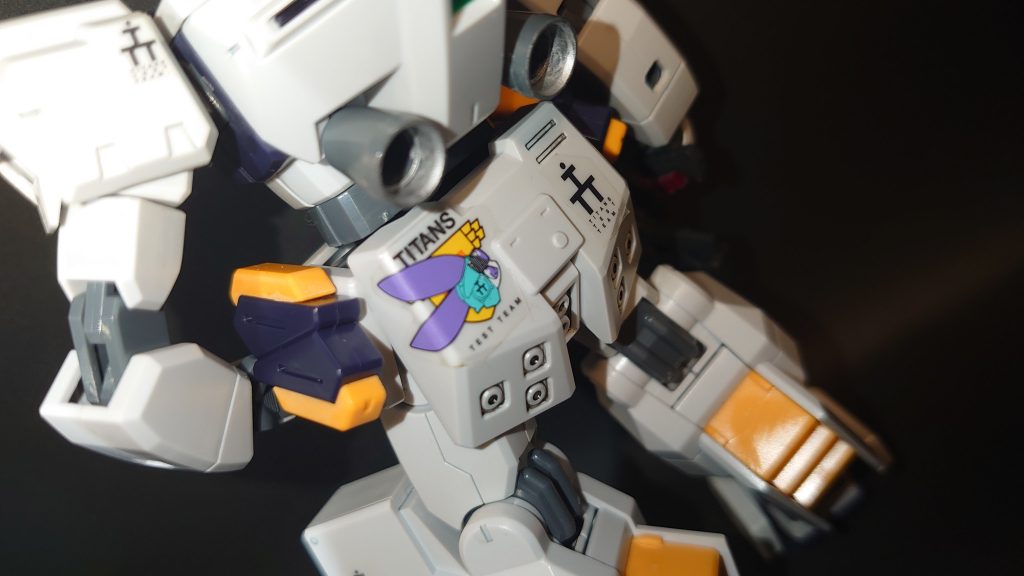 お尻のうさぎエンブレム。実にキュートです。