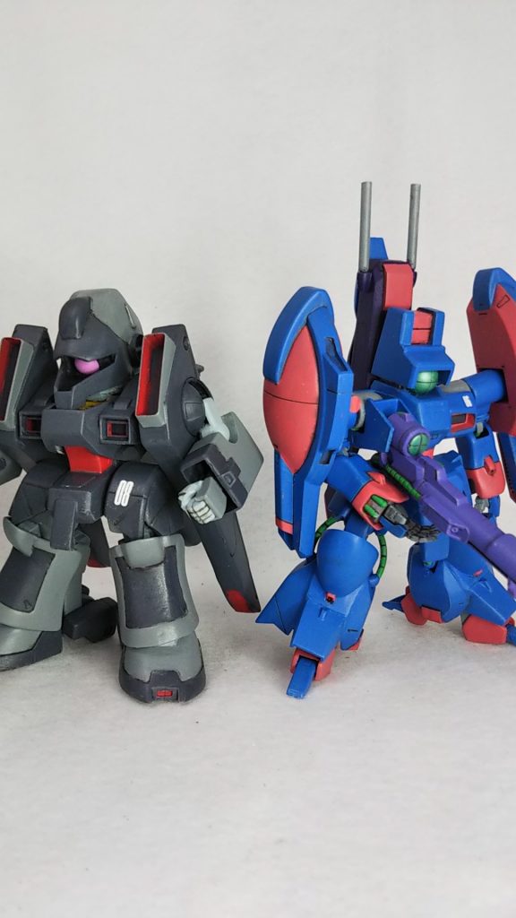 ガゾウムと並べてみました。