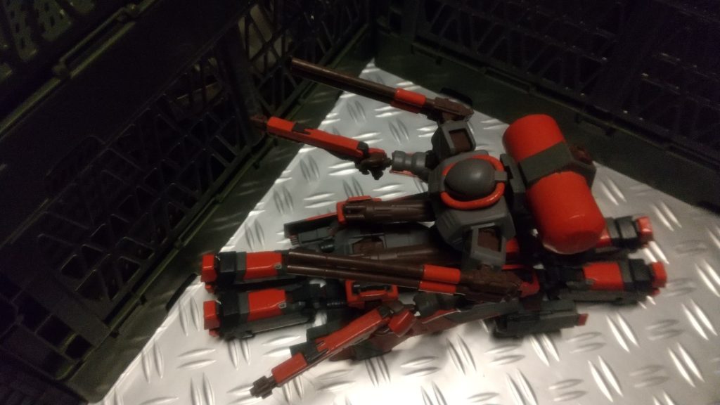 とにかく飛び道具弾幕！
みたいな機体です(笑)