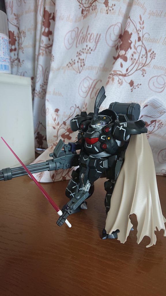 隠し腕を展開!!