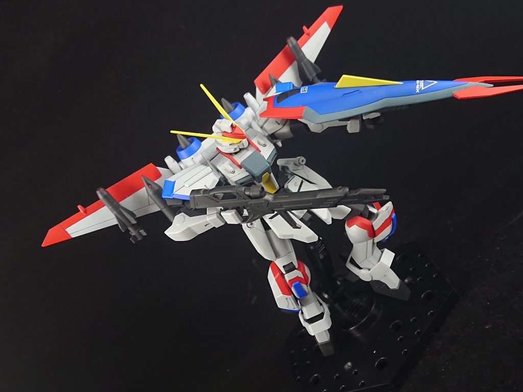 ホバー形態？バックパック立てられます