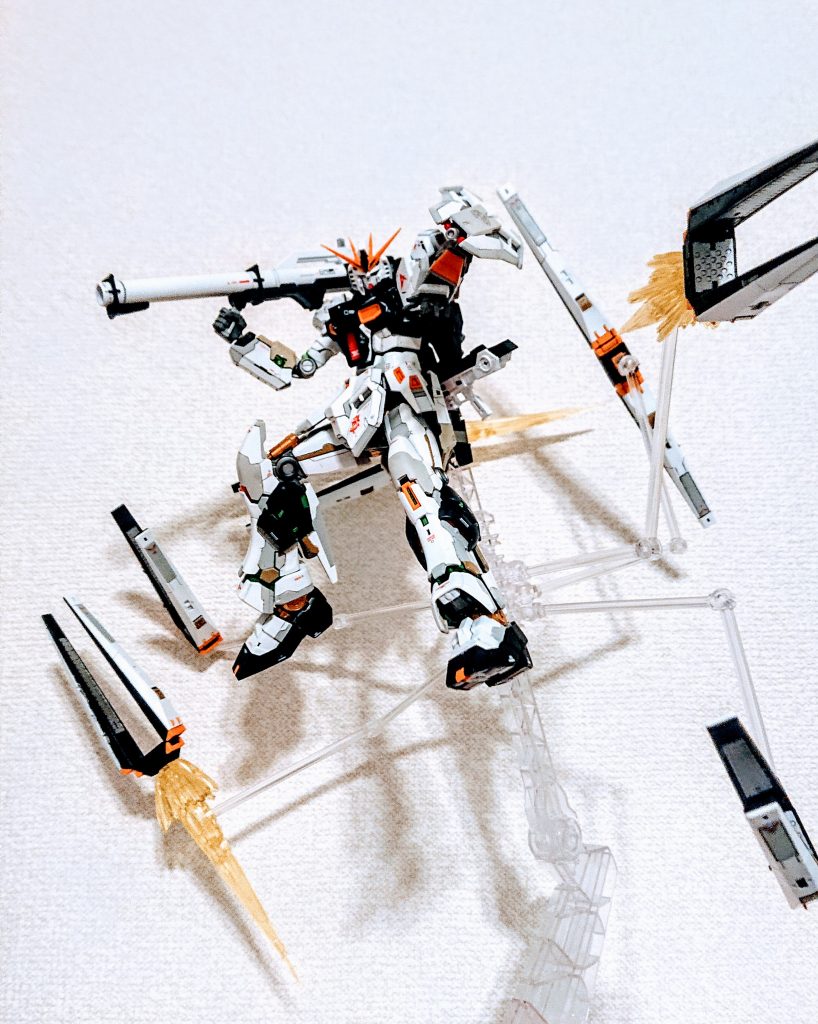 エフェクト使うとファンネルのポロリ率があがりますね。