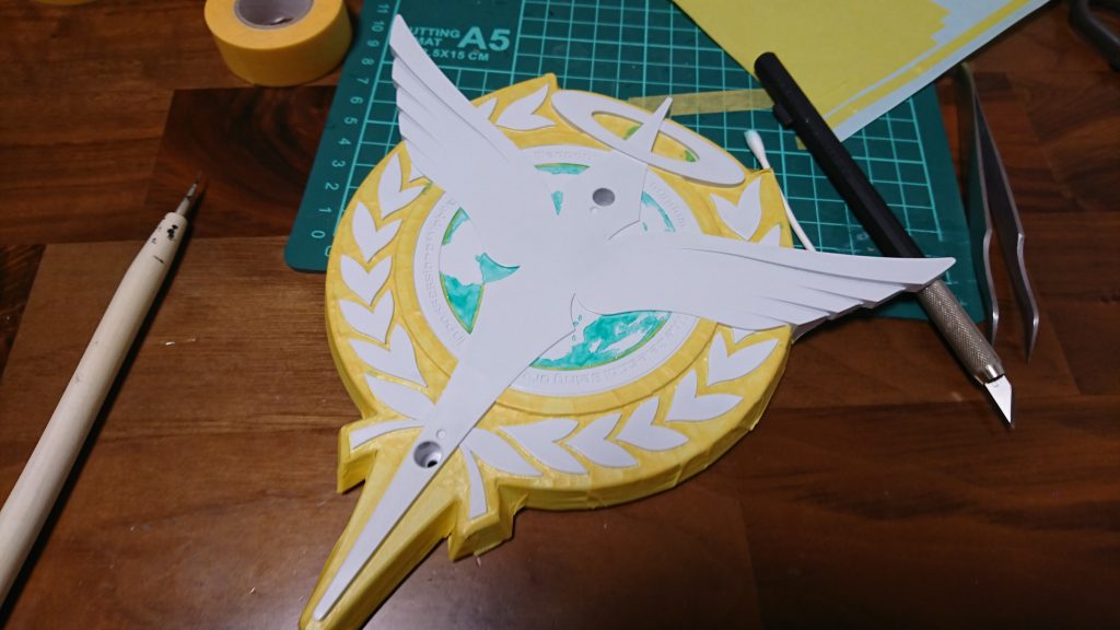 かなり苦労したのが台座の塗り分けでした