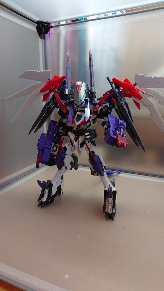 機体の武器の能力も強化されており、
味方であるはずのヴァルハラにも攻撃を仕掛ける