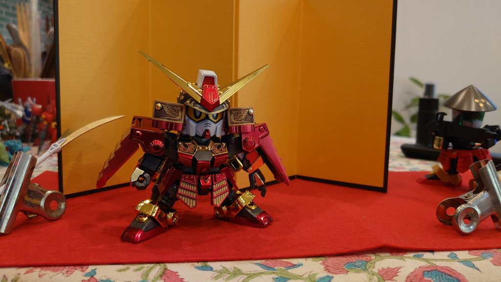 武者ガンダムって槍じゃなくて薙刀なんですね。鎧も大鎧風だし。鎌倉～室町前期?
でも種子島もあるしなあ。