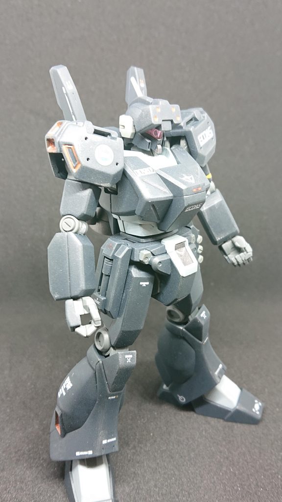 ライトの当て方が下手で白飛びしちゃってエコーズマーク見えません。