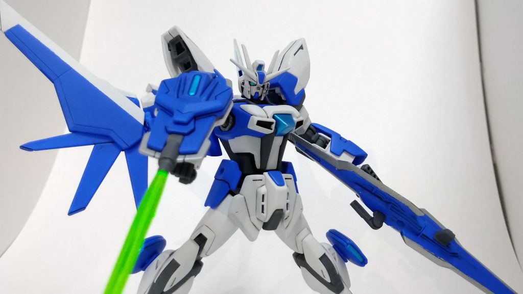 シールドはストライクフォース(https://gumpla.jp/hg/46724)の物を色替えしただけです。