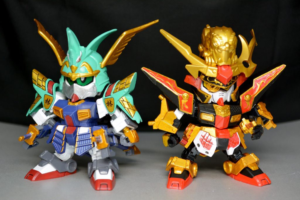 実は師弟関係農丸(隠密副将軍)は若武者時代、二刀流で摩亜屈に二刀流を伝授したという設定があります。更に摩亜屈は百士鬼改に二刀流を伝授します。
制作途中https://twitter.com/tromgun/status/1261237670698598402?s=19https://twitter.com/tromgun/status/1262338609345990656?s=19