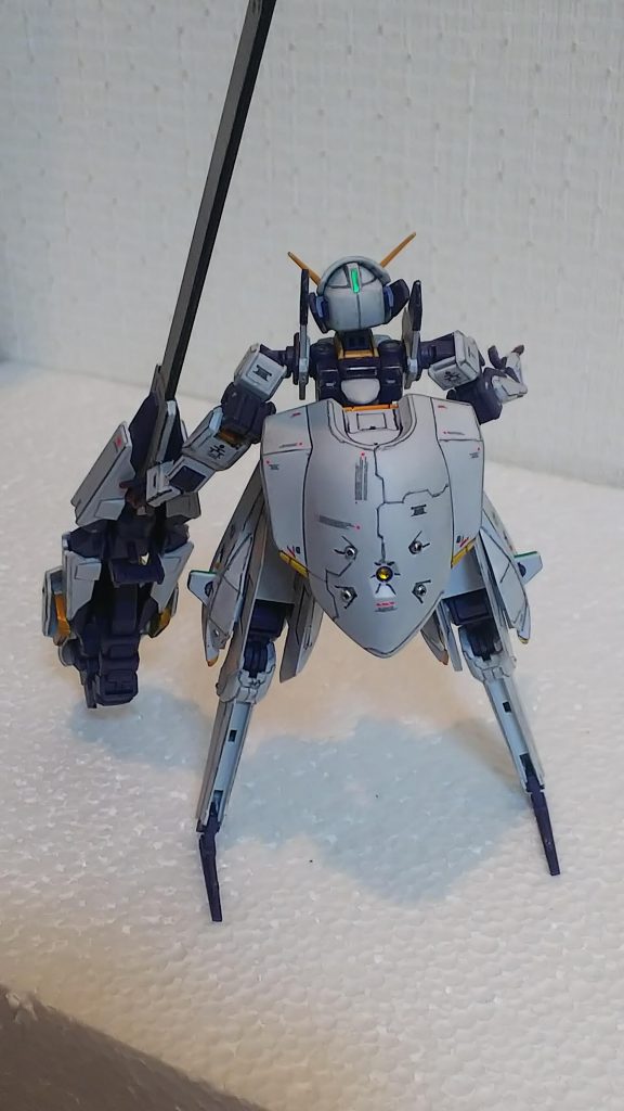 スジ彫りはデザインはセンスのいい方をまねしました