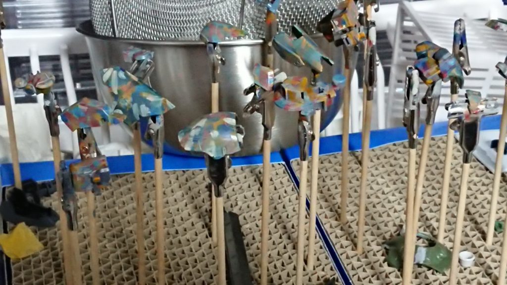 数年前のホビージャパンに載っていた新ＭＡＸ塗り？を筆塗りのみで試してみました。