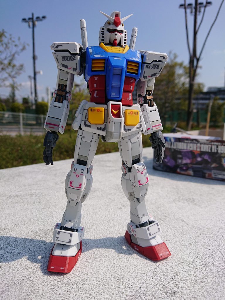 汚し前。早朝の青空トップコート。外で撮影するの良いですね。