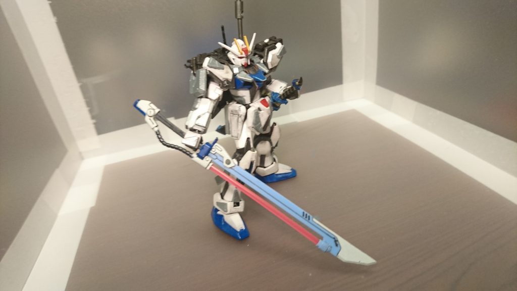 15.78m対艦刀シュベルトゲーベルはそのままストライクのものを使用。