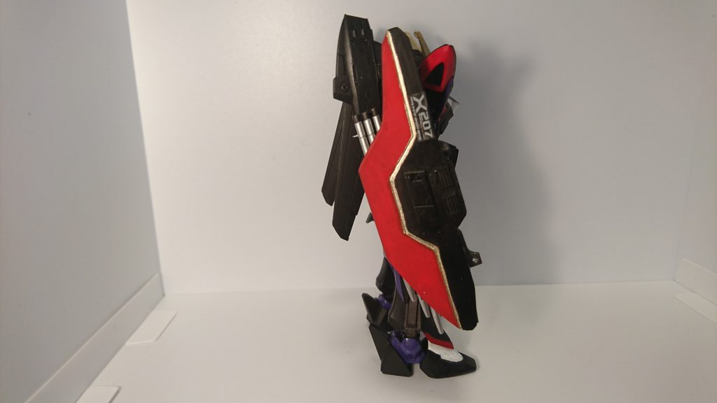 大型化してさらに二重構造にしてます。