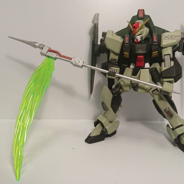 フォビドゥンガンダム