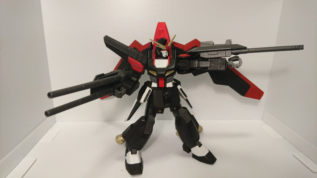 両腕に二連装ビームキャノンを装備させてみました。