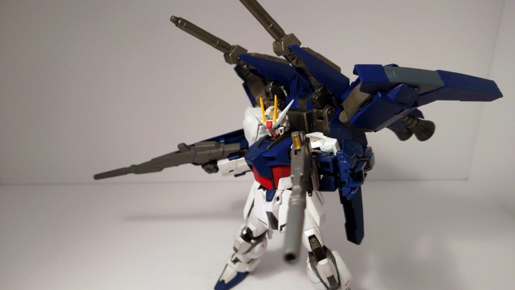 ビームライフルは固定と手持ち選択可。