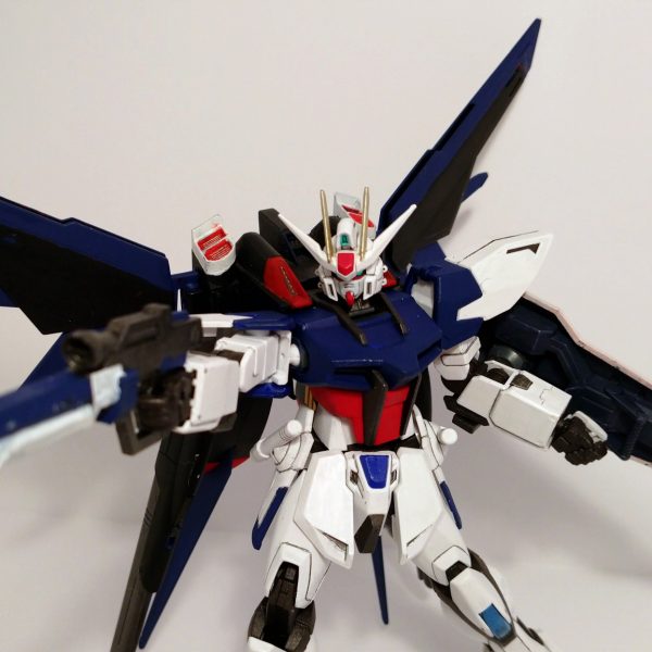 ビルドストライクガンダム