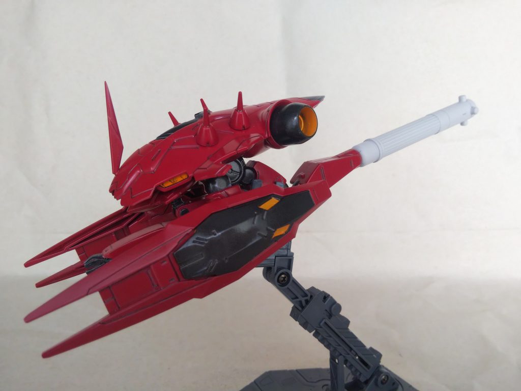 プルーマ・ロート(赤の部隊所属)
コンセプト:サイコミュによる火力&機動力をコンセプトにした部隊のため、ファンネルやプロペラントタンクを装備。